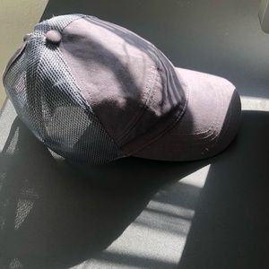 NWOT Ladies Hat